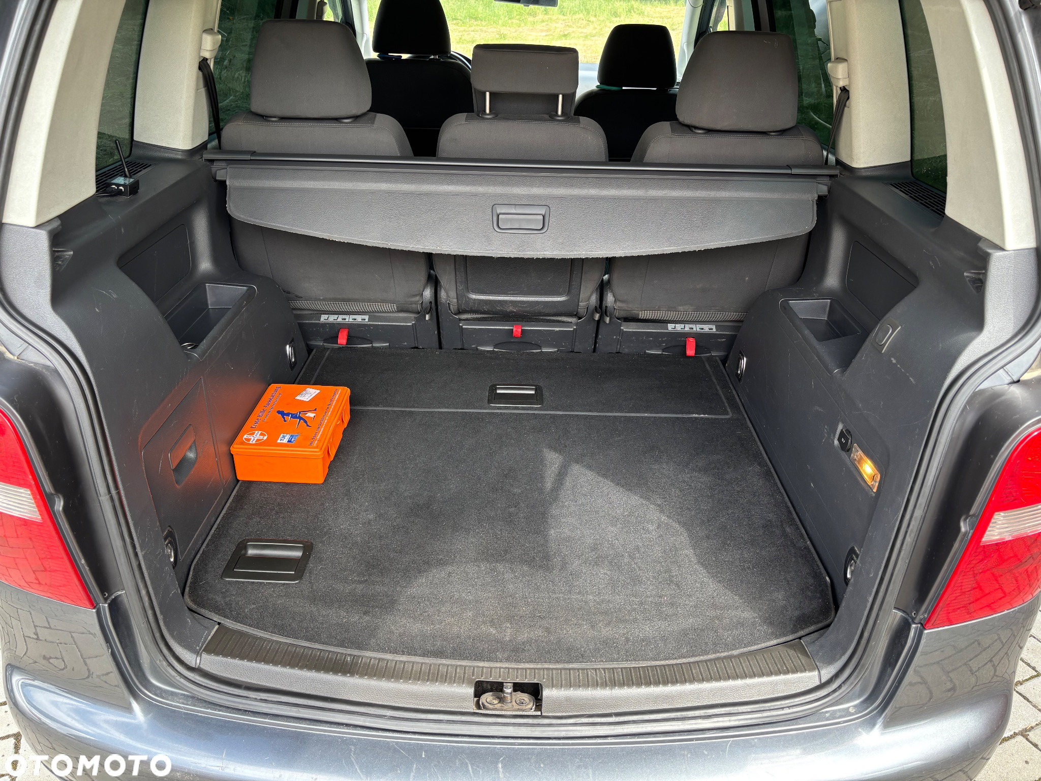Volkswagen Touran 1.9 TDI - 26