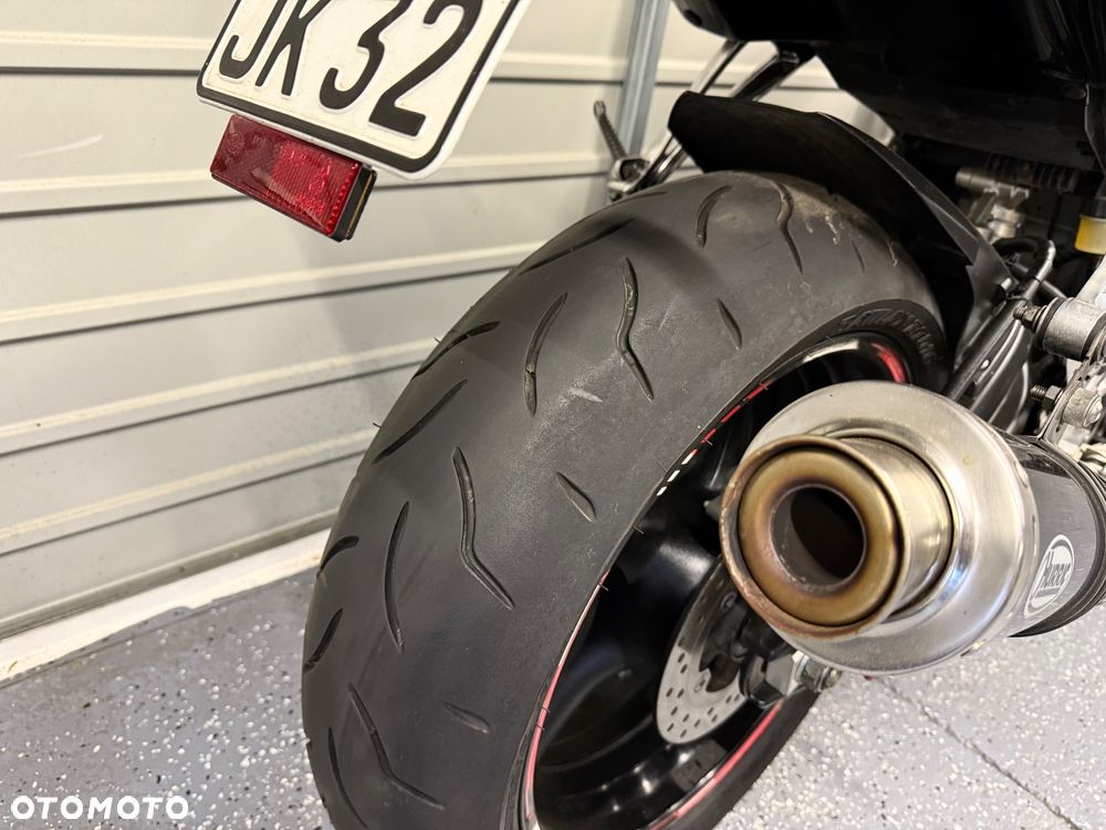Yamaha R6 - 5