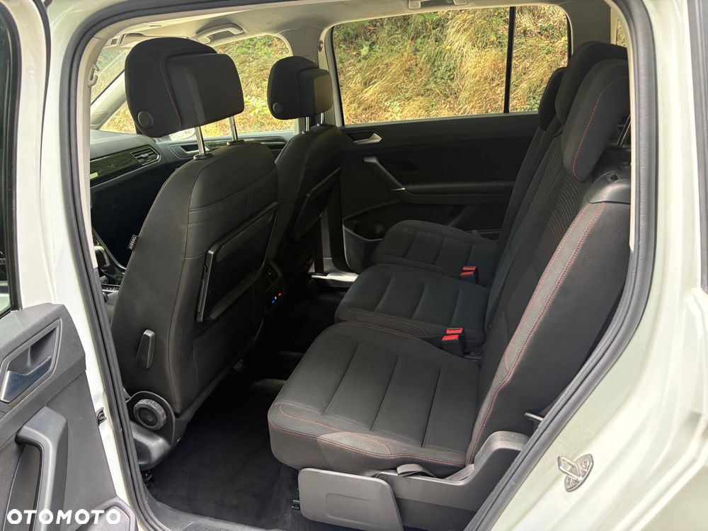 Volkswagen Touran 2.0 TDI SCR (BlueMotion Technology) DSG SOUND - 23