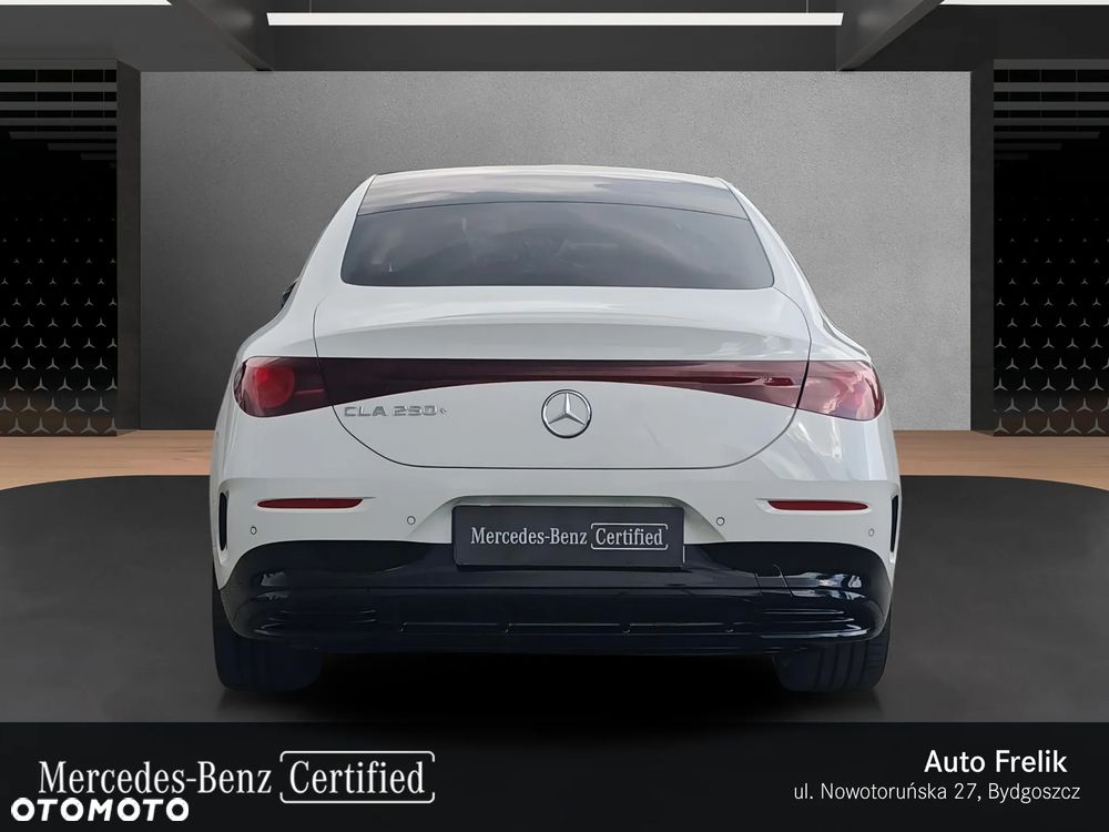 Mercedes-Benz CLA 250+ EQ - 5