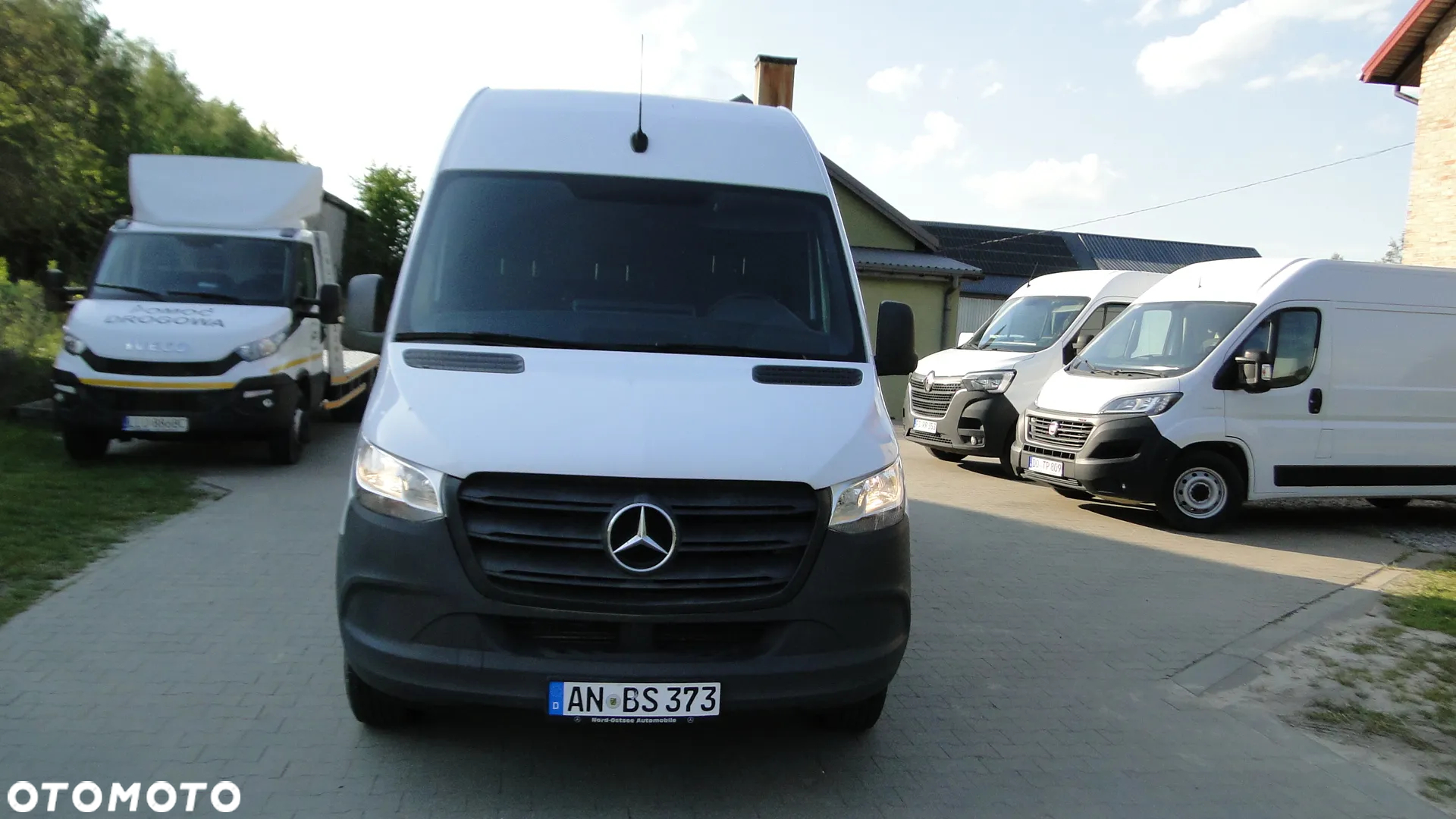 Mercedes-Benz SPRINTER - 2