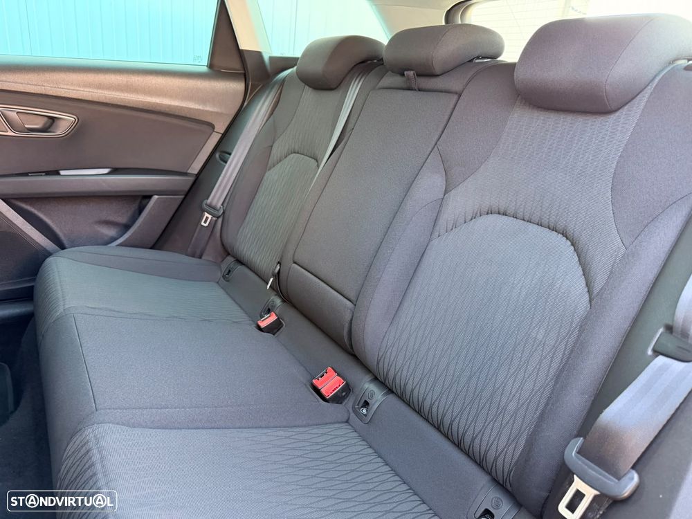 SEAT Leon ST 1.6 TDI Style Ecomotive - 6