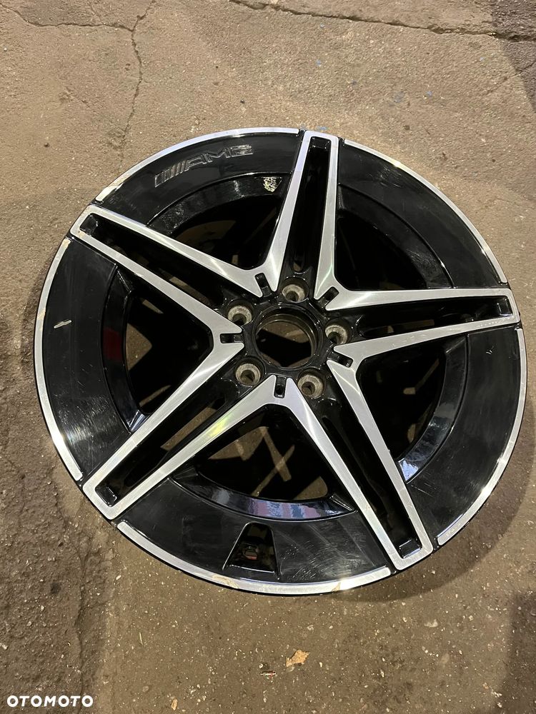 Felga Mercedes W206 C klasa 5x112 A2064016600 9 x 18 ET 58 - 1