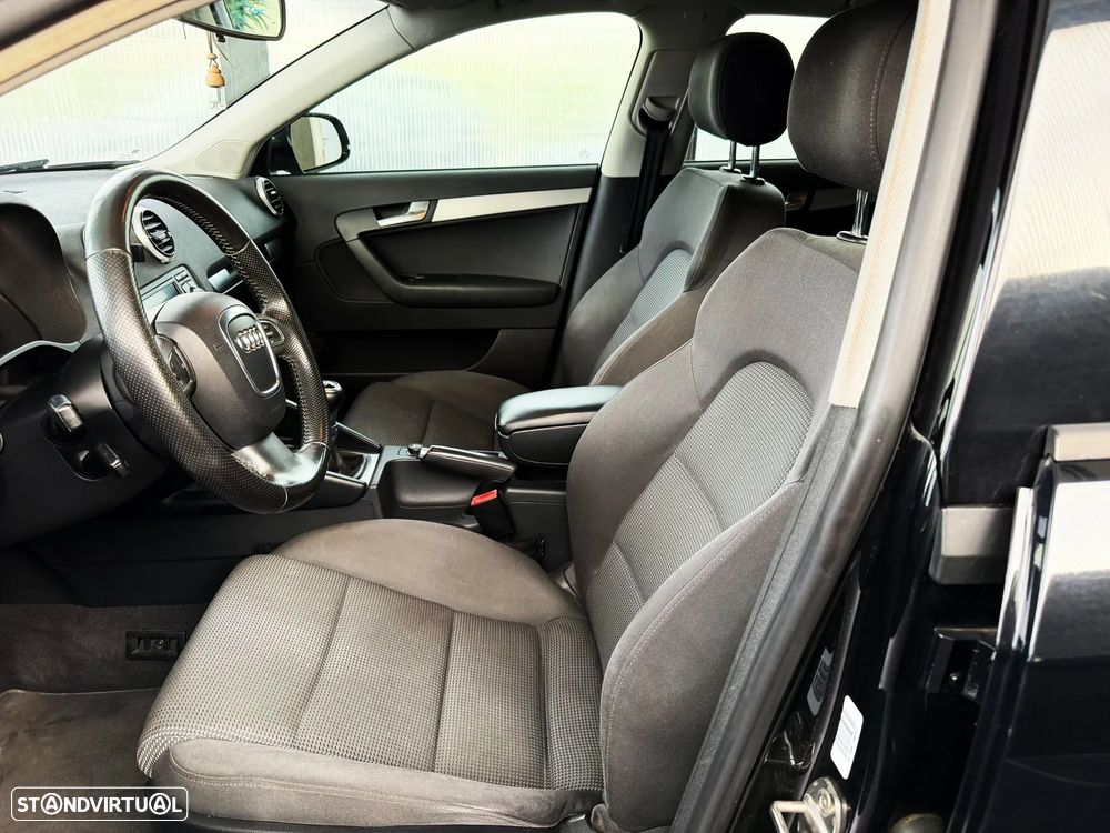 Audi A3 Sportback 2.0 TDI Ambition - 8
