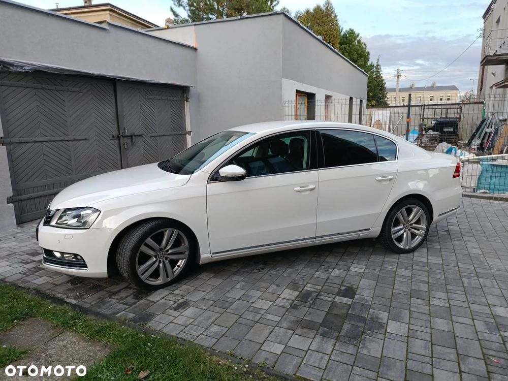 Volkswagen Passat 2.0 TSI Highline DSG - 1