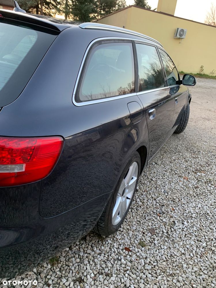 Audi A6 Avant - 27