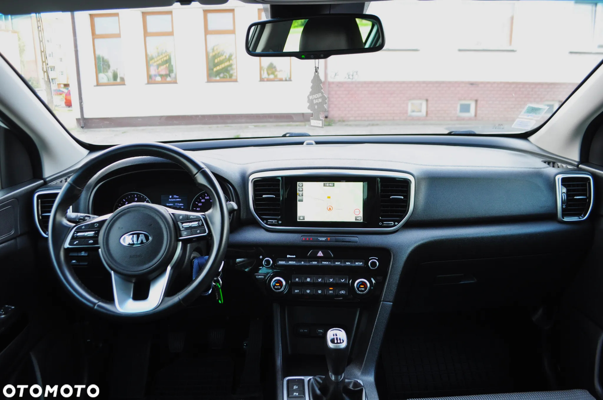 Kia Sportage 1.6 CRDI AWD VISION - 13