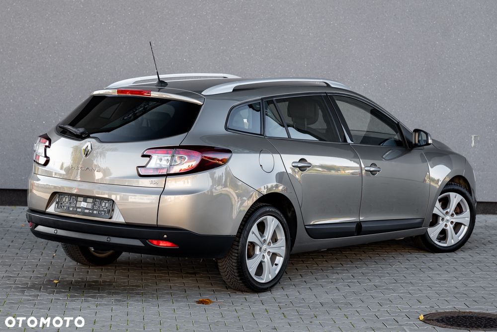 Renault Megane TCe 180 Luxe - 13