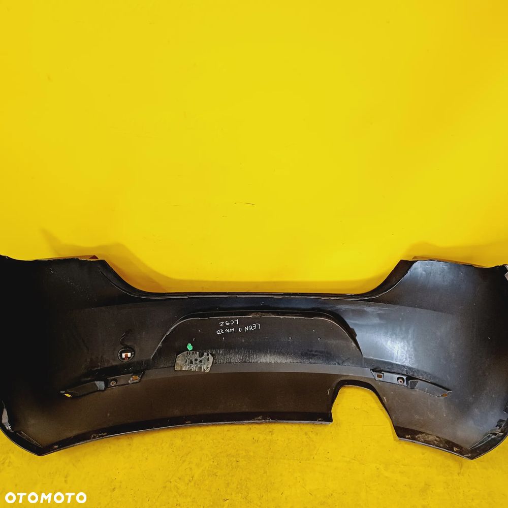 ZDERZAK TYŁ TYLNY SEAT LEON II 5D HB LAK. LC9Z 1P0807421 NR508 - 11