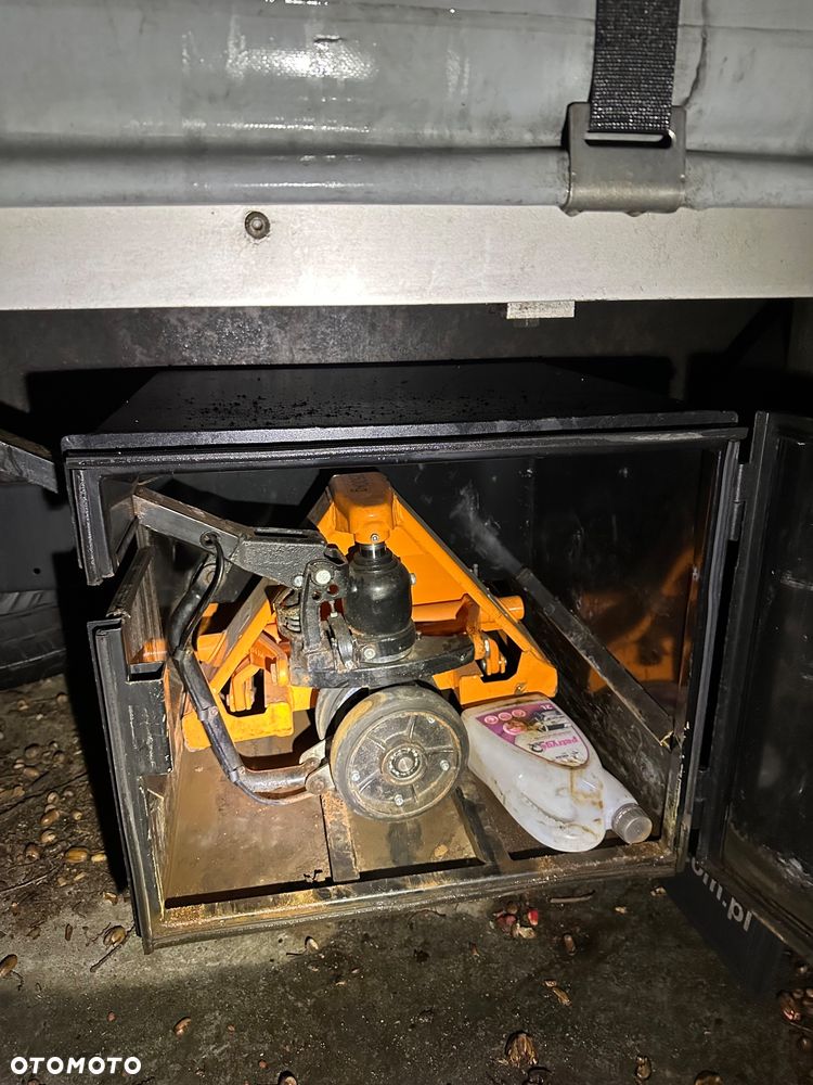 Iveco DAILY 70C18/P • 72C18/P • 15 PALET • BACKSLEEPER • WINDA 1T • PNEUMAT • DRZWI • OTWIERANY DACH/BOKI • WIDAR - 11