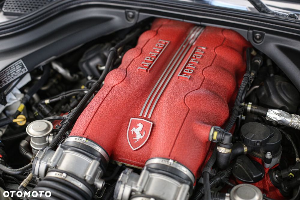 Ferrari California - 16