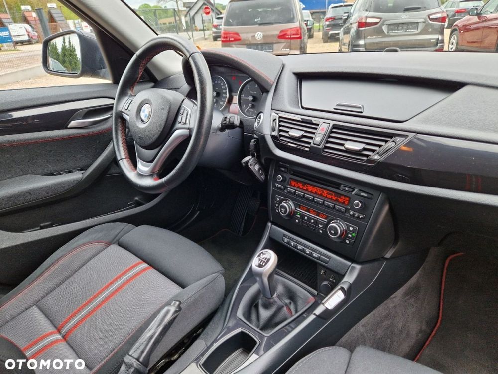 BMW X1 xDrive18d Sport Line - 19