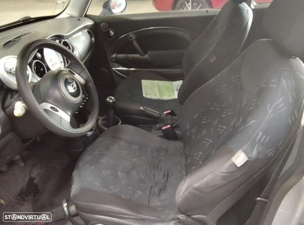 MINI 3 Portas - 4