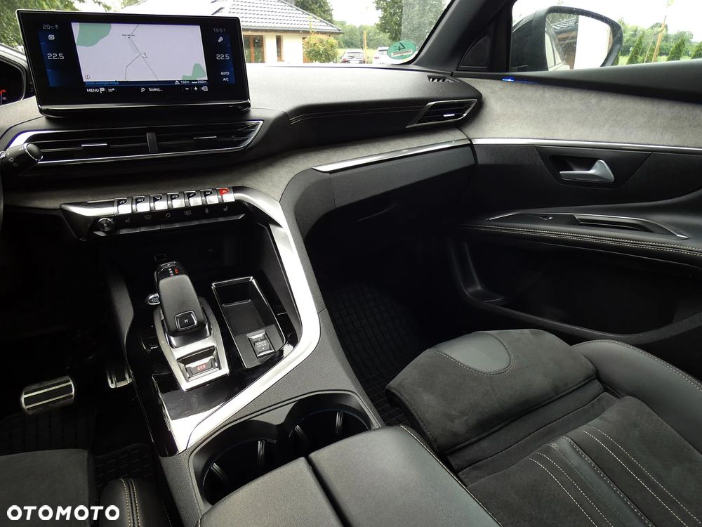 Peugeot 5008 1.6 PureTech GT S&S EAT8 - 24