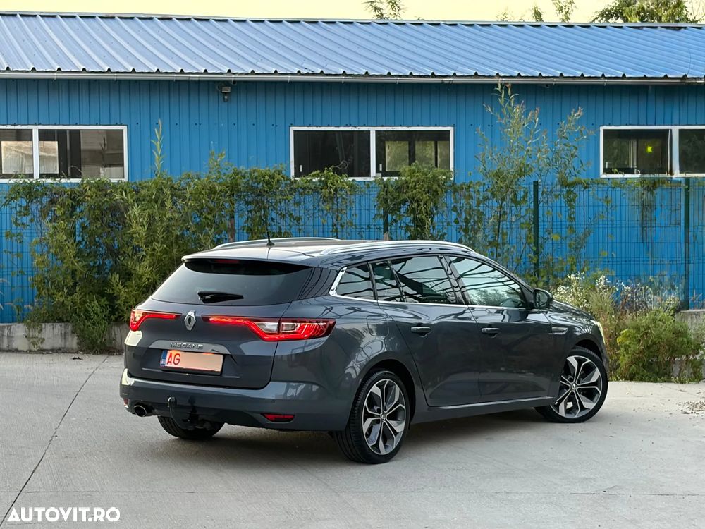 Renault Megane ENERGY TCe 130 BOSE EDITION - 4