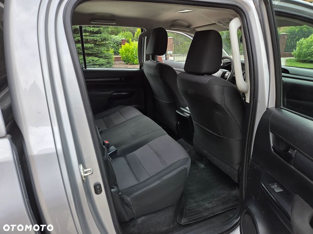 Toyota Hilux - 20