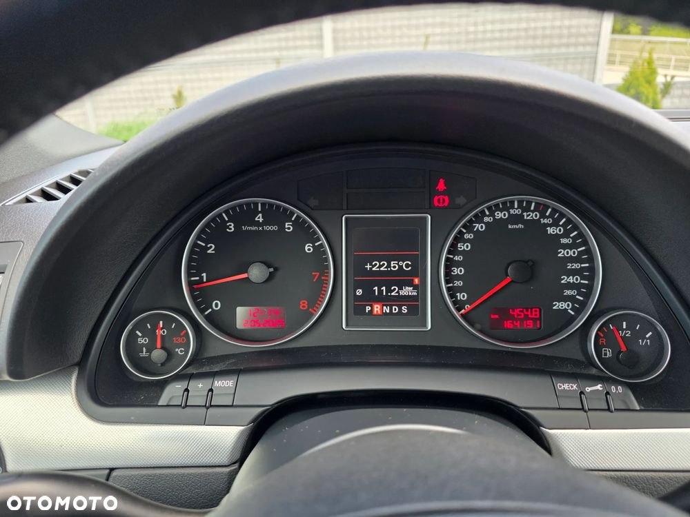 Audi A4 Avant 2.0T FSI Quattro Tip - 13