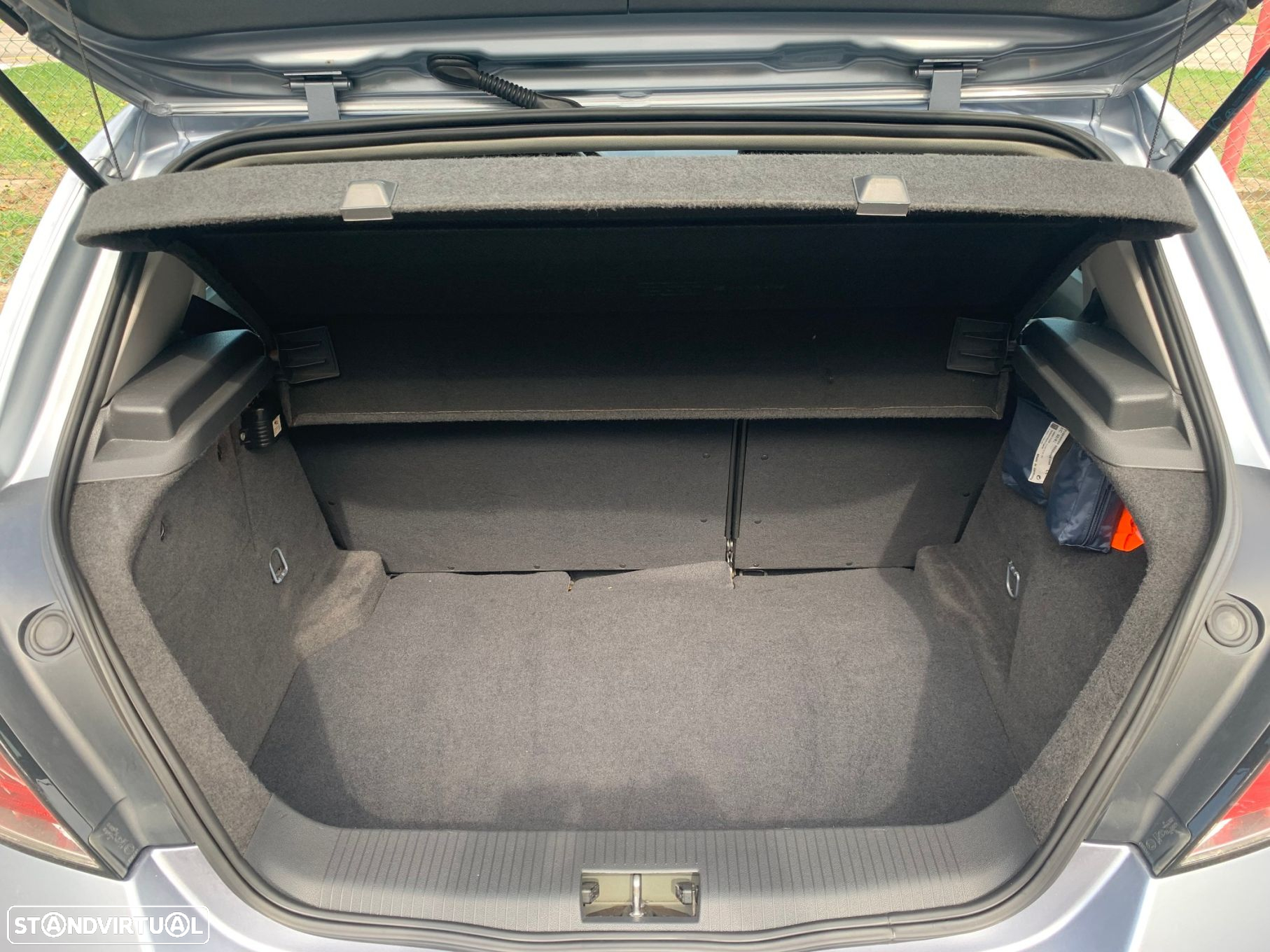 Opel Astra 1.3 CDTi Elegance - 42