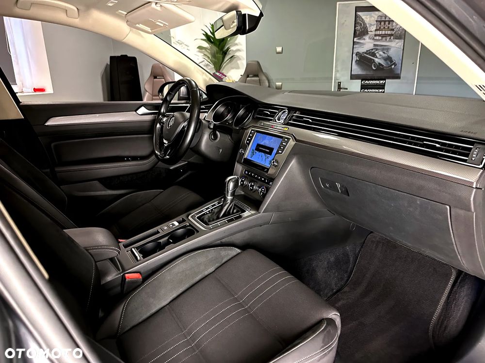 Volkswagen Passat Alltrack 2.0 TDI SCR 4Mot DSG - 2