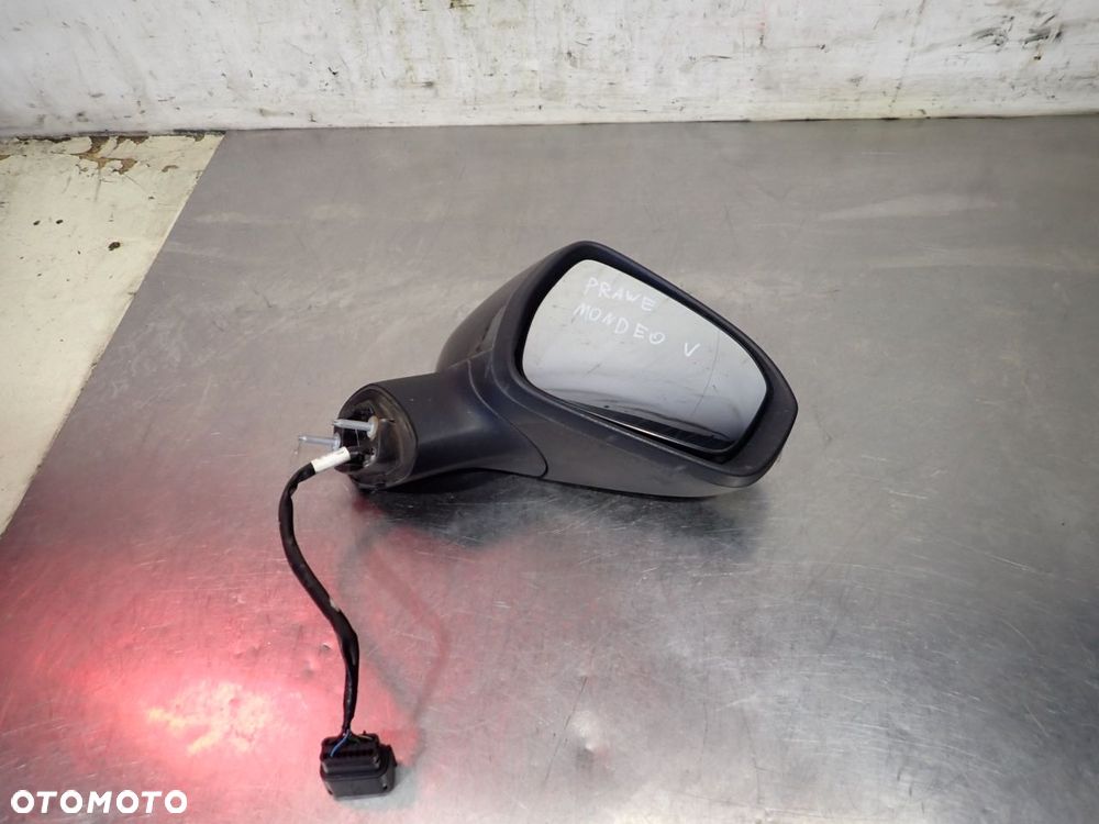 LUSTERKO PRAWE ELEKTRYCZNE FORD MONDEO V 1.5 - 1