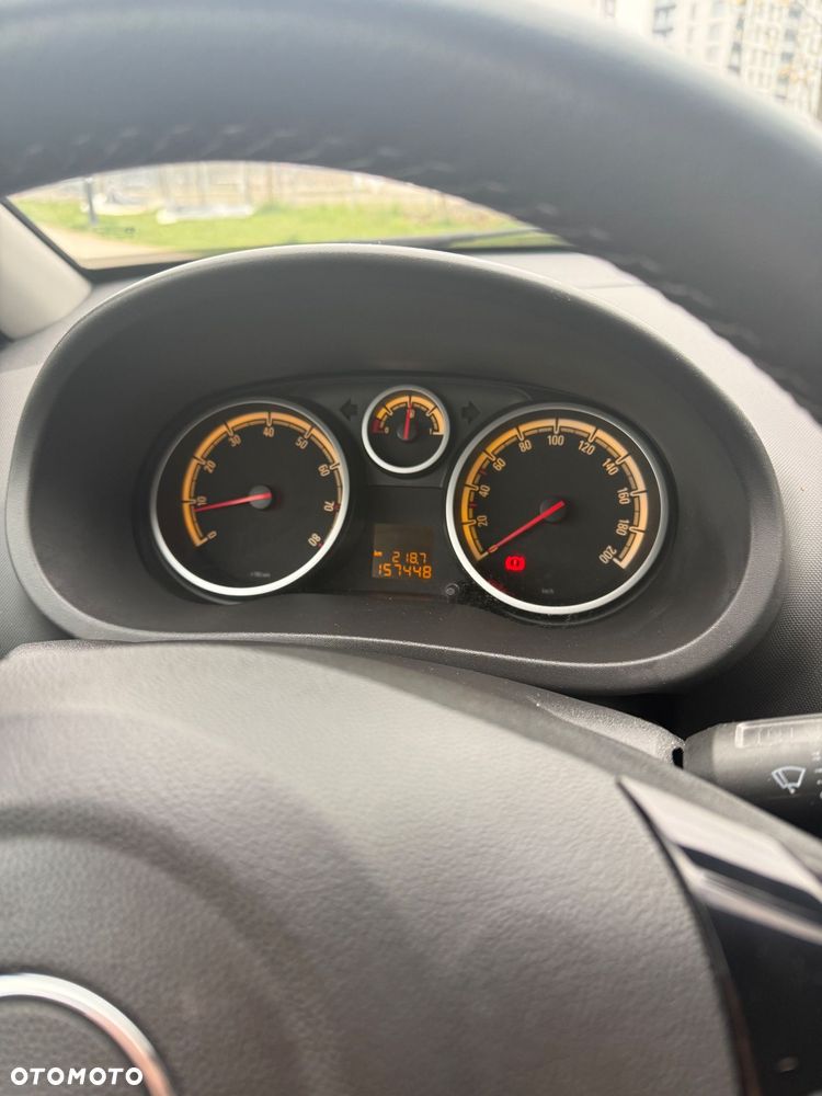 Opel Corsa 1.4 16V Color Edition - 7