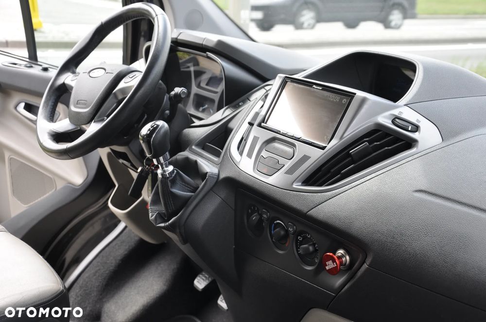 Ford Tourneo Custom 300 L1H1 VA Trend - 22