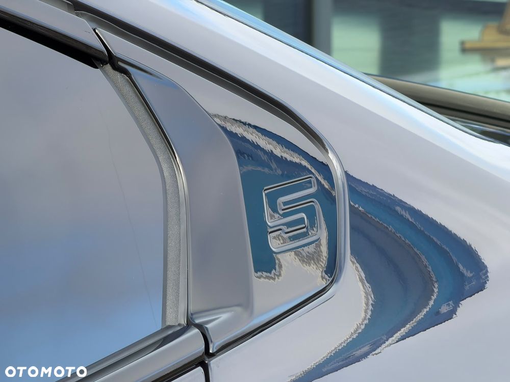 BMW i5 83.9kWh M60 xDrive - 8