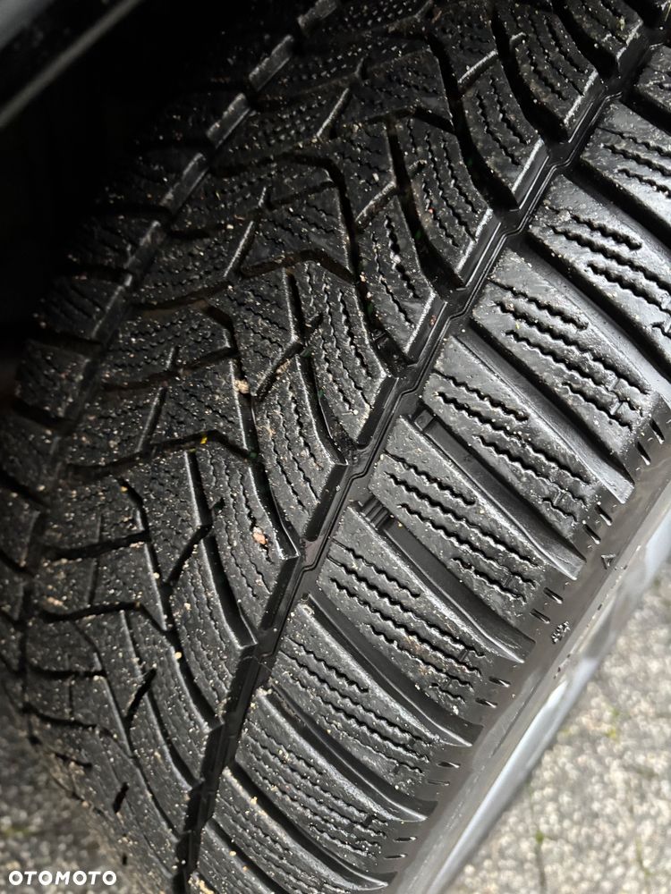 Volvo V60 D3 Summum - 36