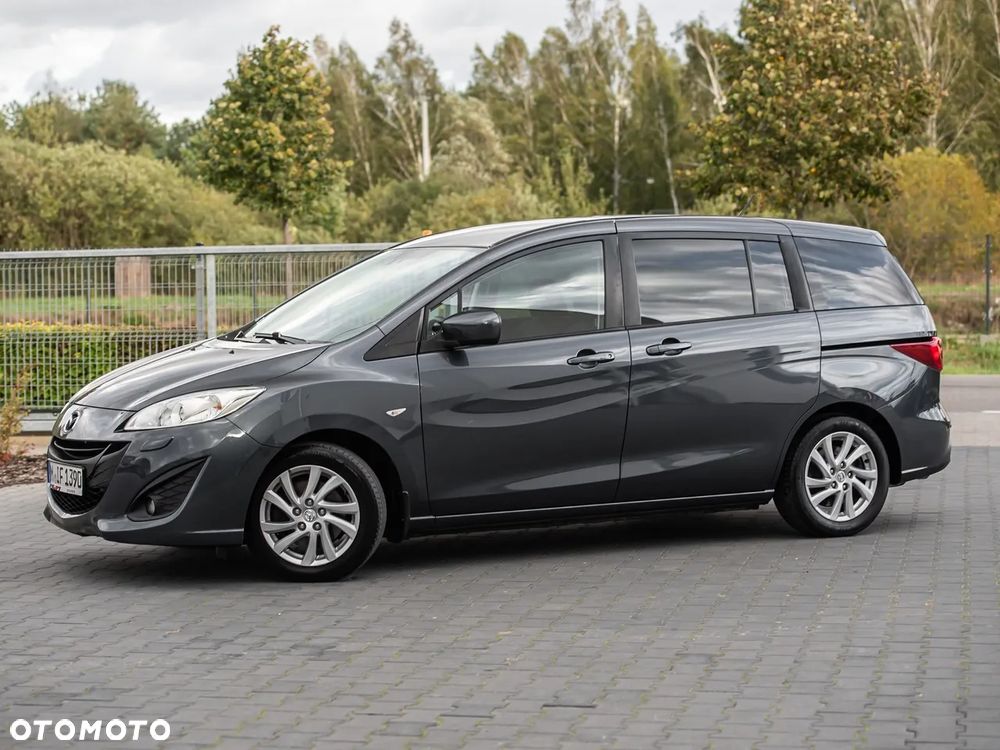 Mazda 5 - 8