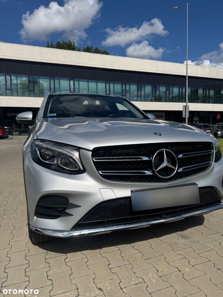 Mercedes-Benz GLC - 1