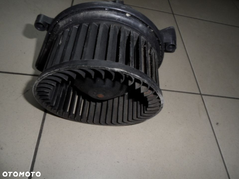 DMUCHAWA NAWIEWU AUDI A4 B6 820021E - 4