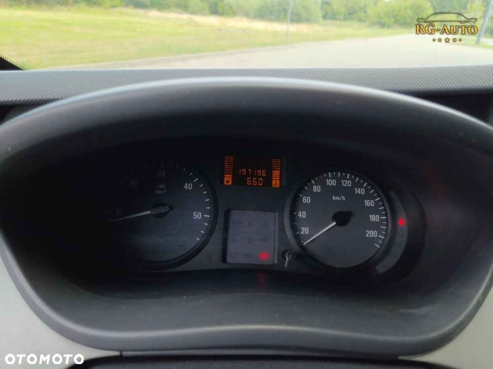 Opel Vivaro L2H1 - 35