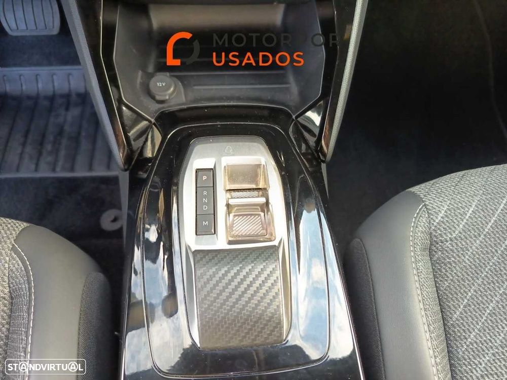 Peugeot 2008 1.2 Hybrid Allure e-DCS6 - 14