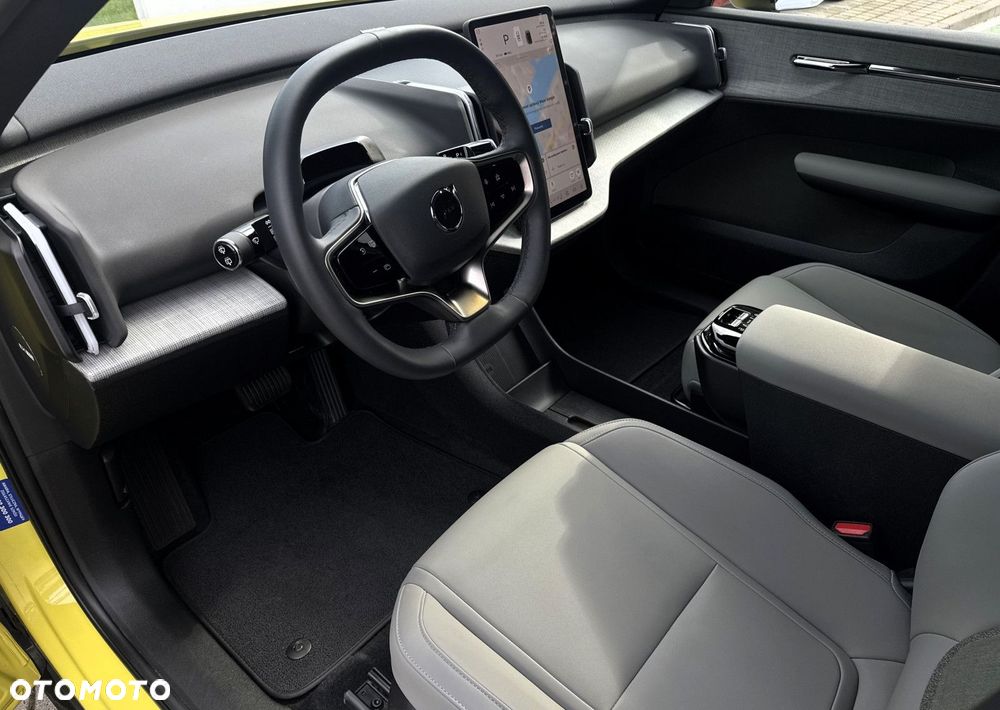 Volvo EX30 - 12