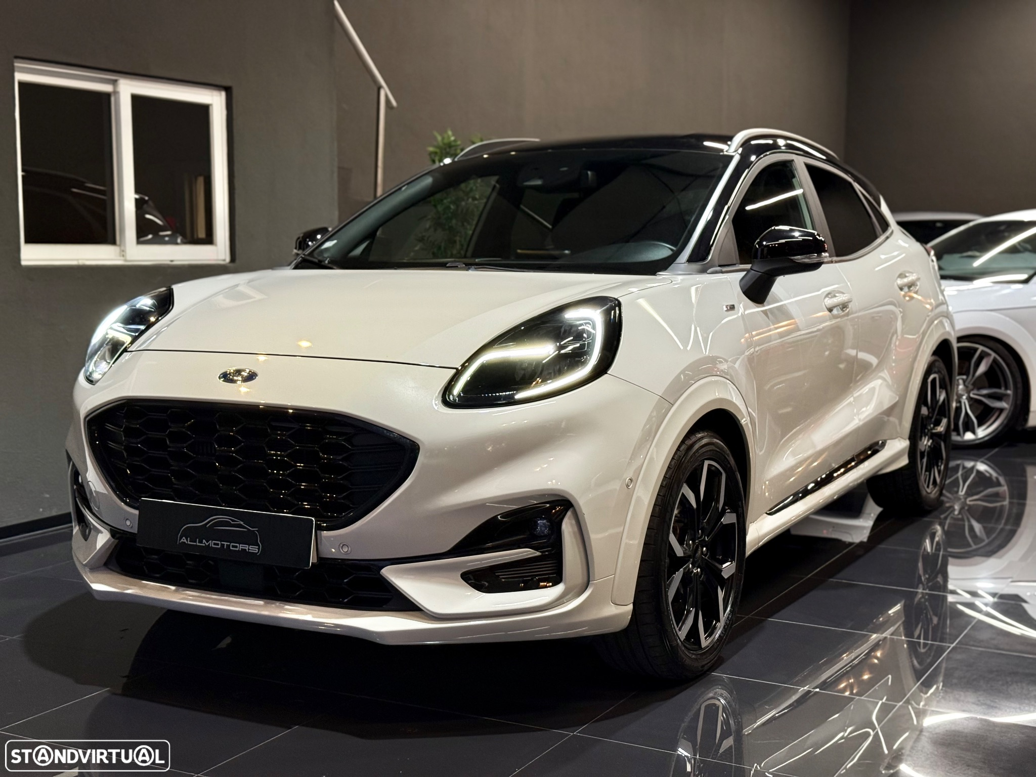 Ford Puma 1.0 EcoBoost MHEV ST-Line X - 2