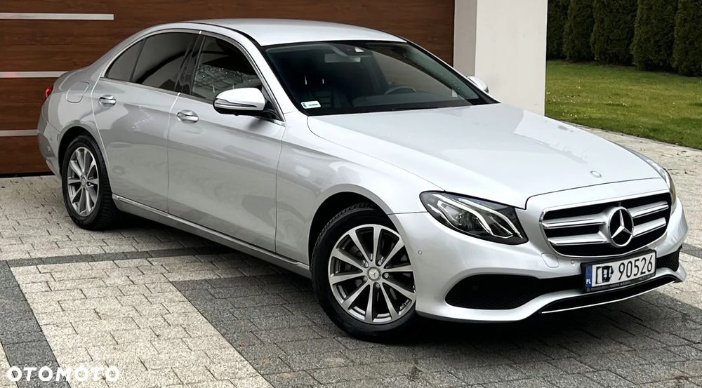 Mercedes-Benz Klasa E 200 9G-TRONIC - 3