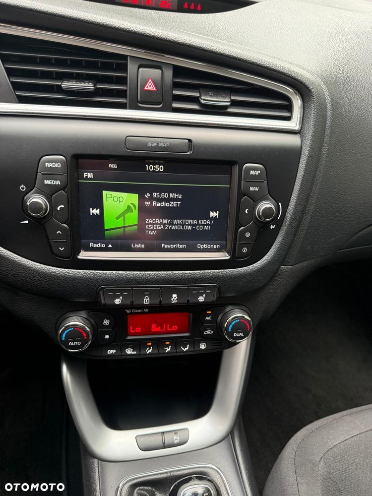 Kia Ceed 1.6 GDI ISG Spirit - 10