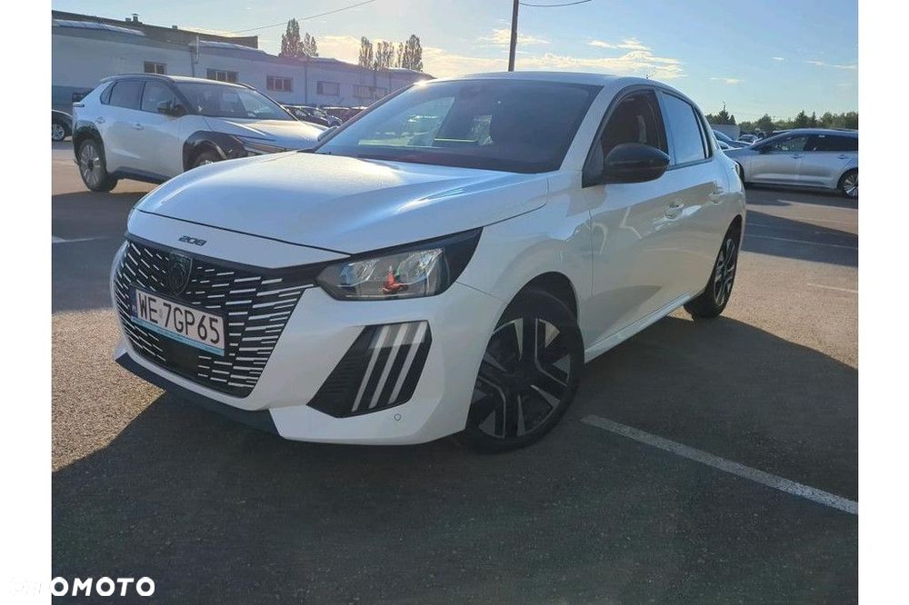 Peugeot 208 - 1