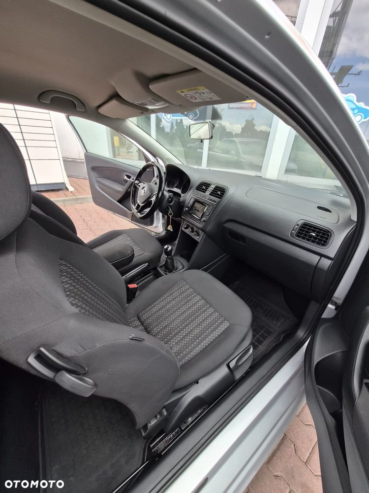 Volkswagen Polo 1.4 TDI Comfortline - 6