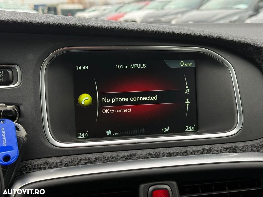 Volvo V40 D2 Aut. Momentum - 29