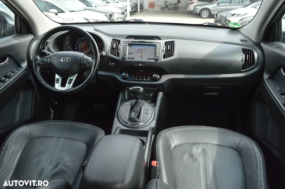 Kia Sportage 2.0 CRDI 4WD Automatik Spirit - 19
