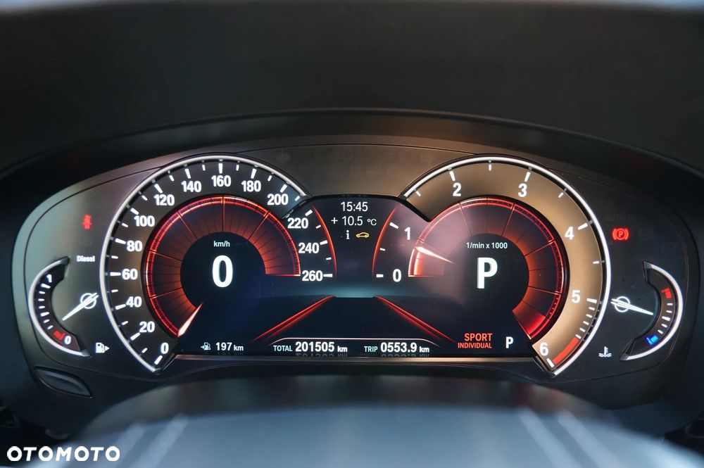 BMW Seria 5 520d xDrive Touring Sport Line - 23