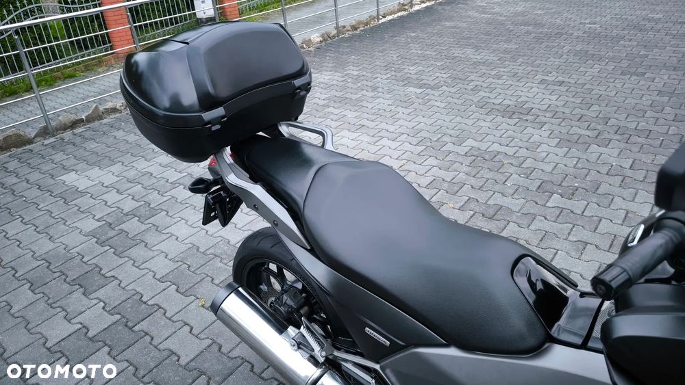 Honda NC - 17