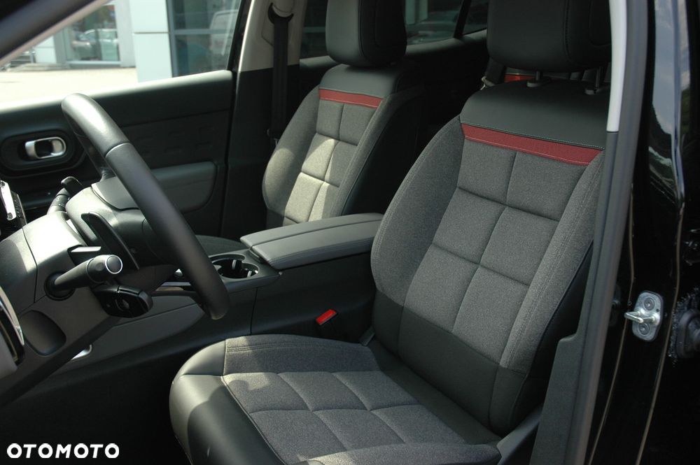 Citroën C5 Aircross 1.6 PureTech Feel EAT8 - 8