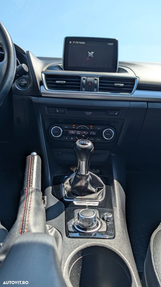 Mazda 3 SKYACTIV-G 120 Urban Limited - 24