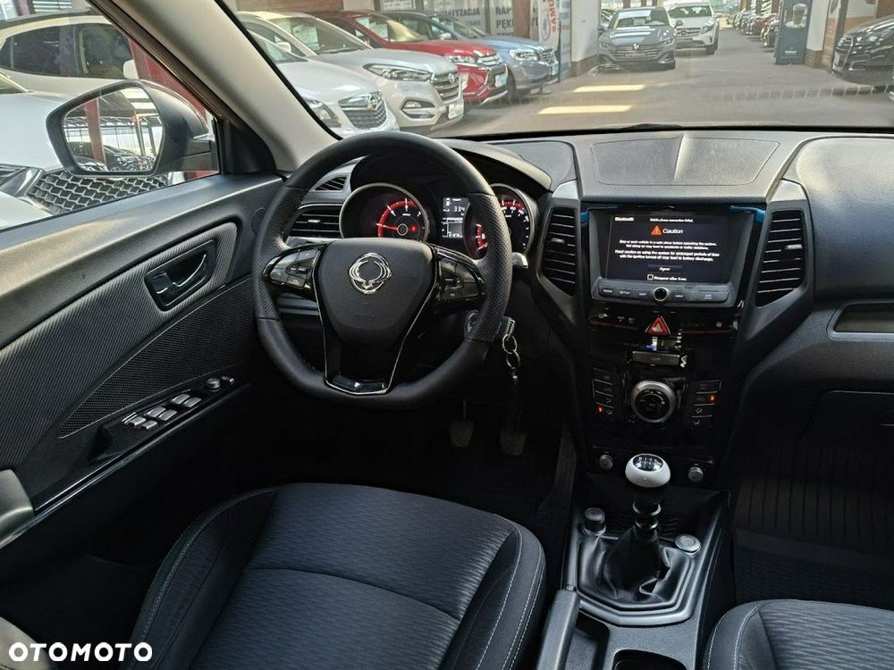 SsangYong/KGM XLV - 13