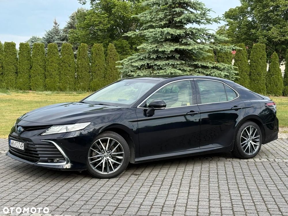 Toyota Camry 2.5 Hybrid Executive CVT - 10