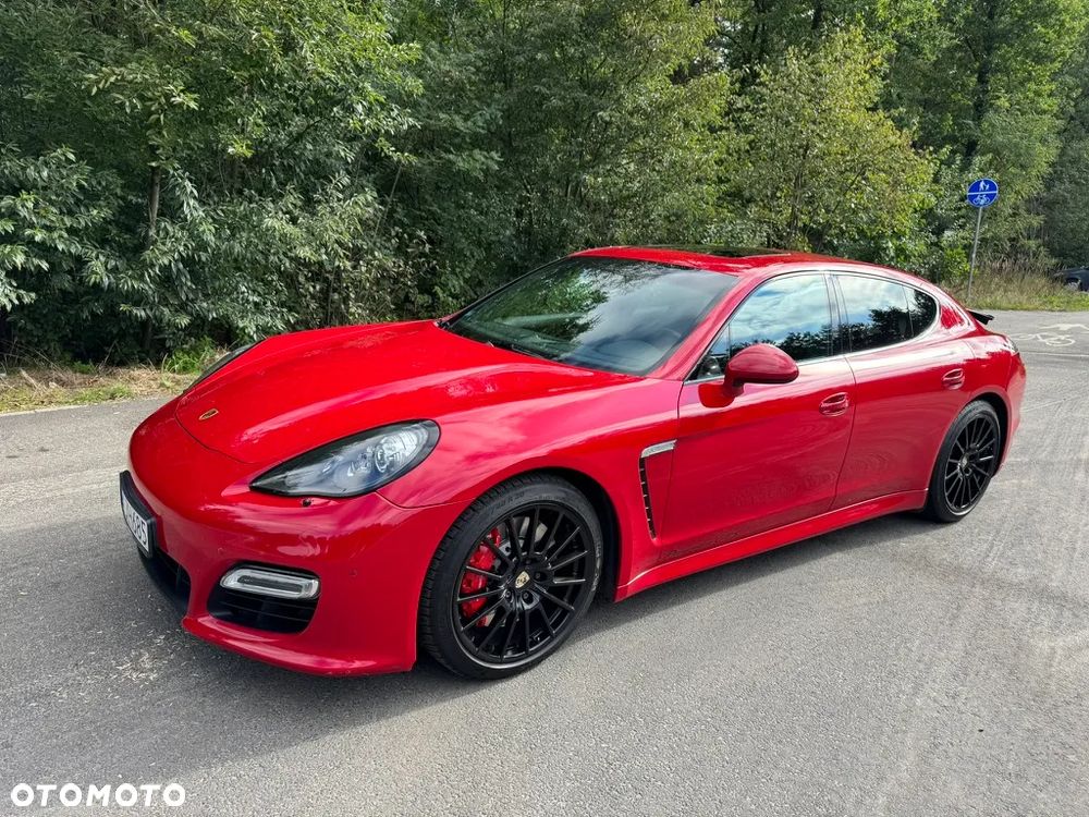 Porsche Panamera GTS - 8