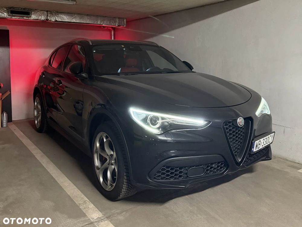 Alfa Romeo Stelvio 2.0 Turbo Executive Q4 - 12