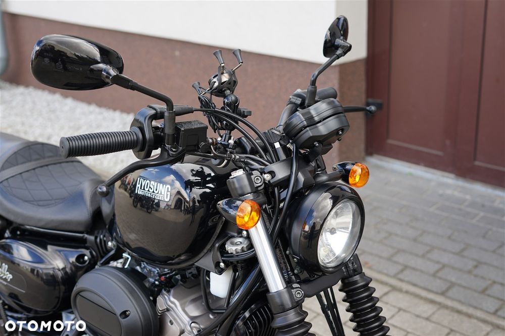Hyosung GV - 14